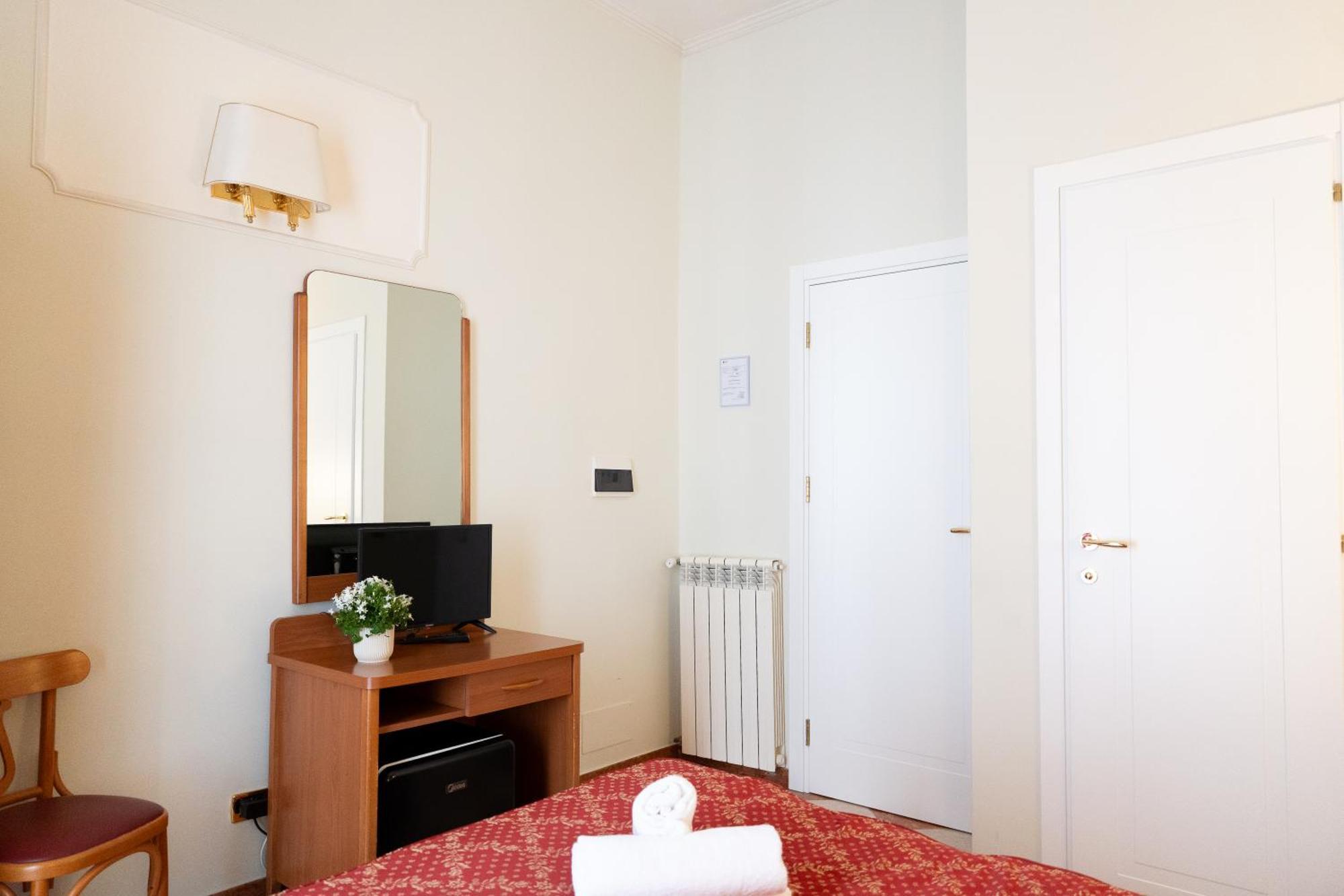 Hotel Romantica — Kuvat 3